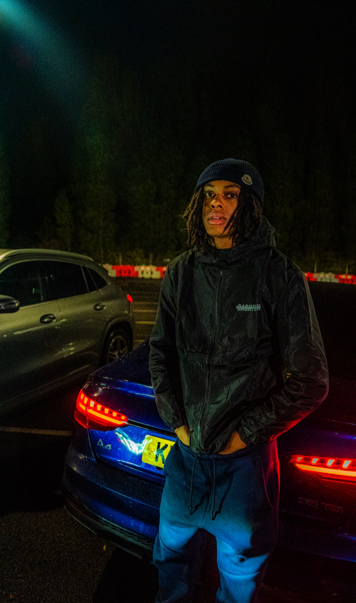 Graphite cash flow windbreaker